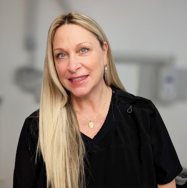 Regency Family Dental | General Dentistry, ZOOM Whitening and K R Teeth Whitening